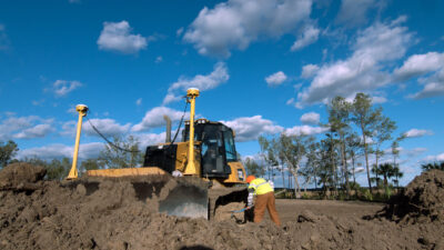 Heavy machine working